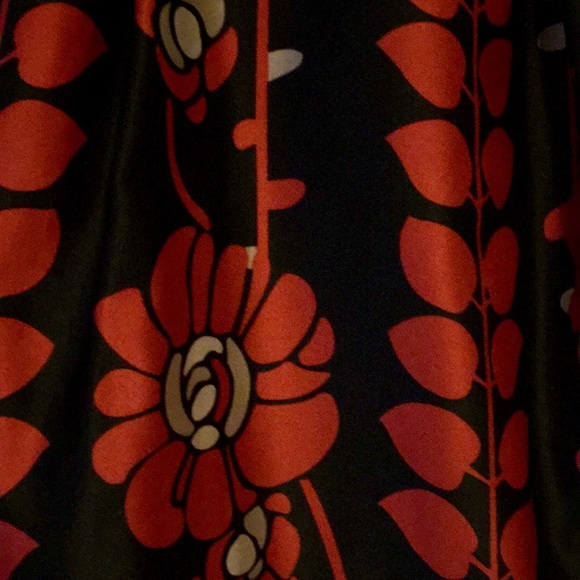 Mossimo pleated skirt - Picture 3 of 5